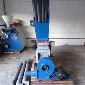 Młyn , kruszarka do recyklingu do tworzyw